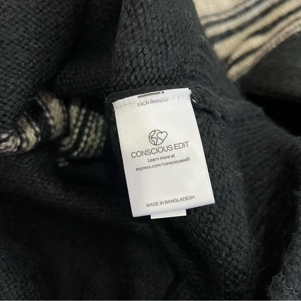 Express Crew-Neck Color-Block Thick Sweater Size Large Brown Black Warm